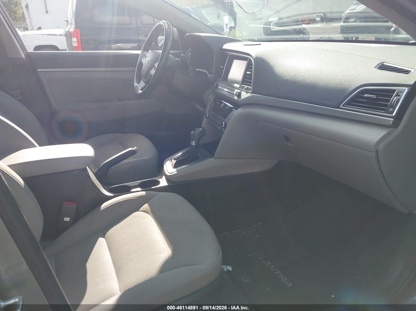 2018 HYUNDAI ELANTRA auction photo 5