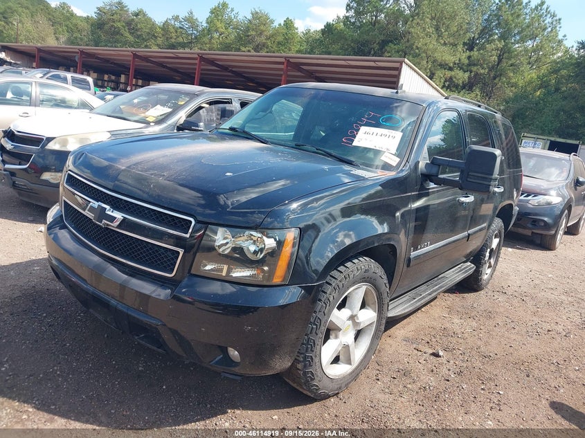 2007 Chevrolet Tahoe Lt, Normal Wear & Tear, IAAI, VIN 1GNFC13J87R108844 — photo 2