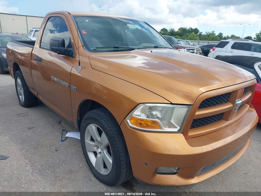 Vin: 3c6jd6at3cg236976, lot: 46614637, ram 1500 st 2012 img_1