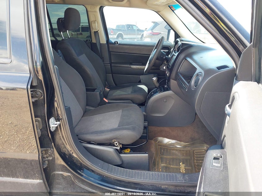 2015 JEEP PATRIOT auction photo 5