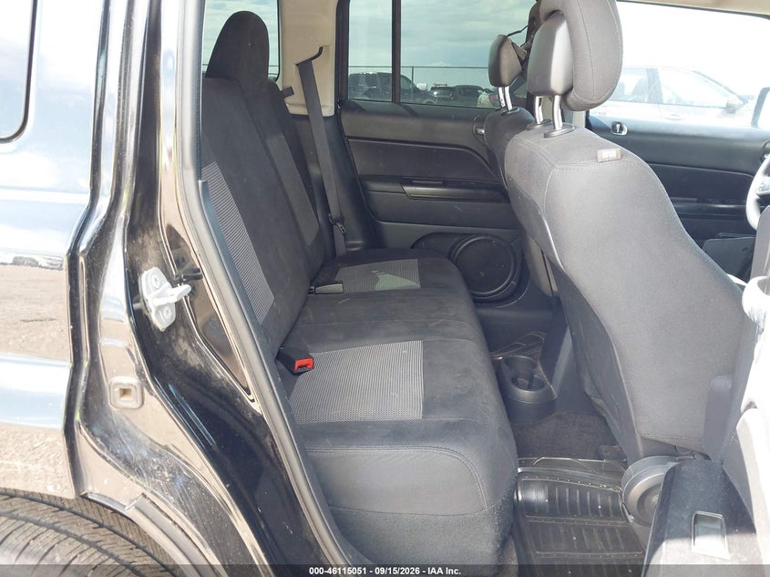 2015 JEEP PATRIOT auction photo 8