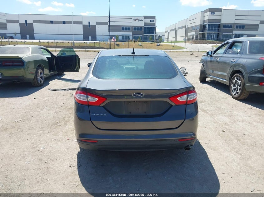 2015 FORD FUSION S · Фото 16