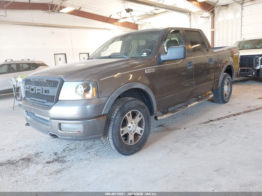 2005 FORD F-150 auction photo 2