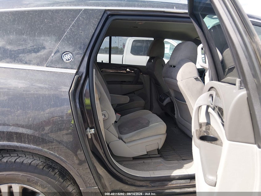 2013 BUICK ENCLAVE auction photo 8