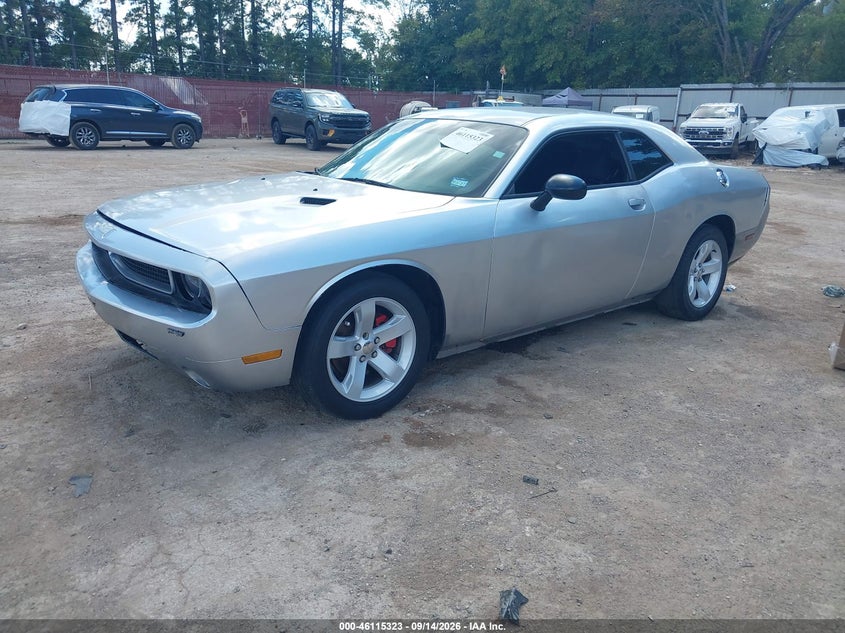 2011 Dodge Challenger, Normal Wear & Tear, IAAI, VIN 2B3CJ4DG0BH542546 — photo 2