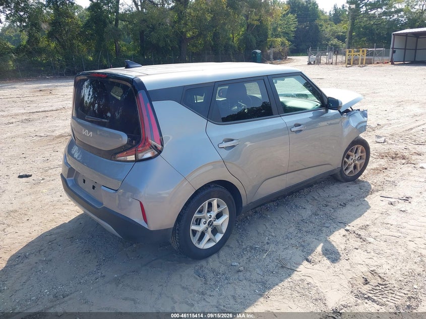 2025 KIA SOUL LX · Фото 4