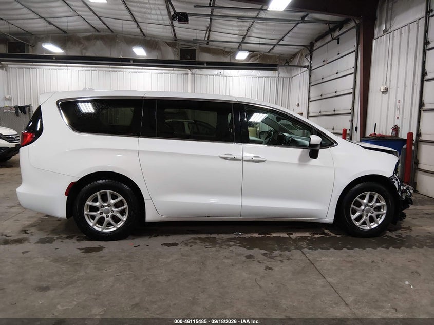 CHRYSLER PACIFICA - zdjęcie 14