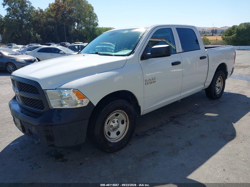 Vin: 1c6rr6kg4js272557, lot: 46615273, ram 1500 tradesman  4x2 5'7 box 20182