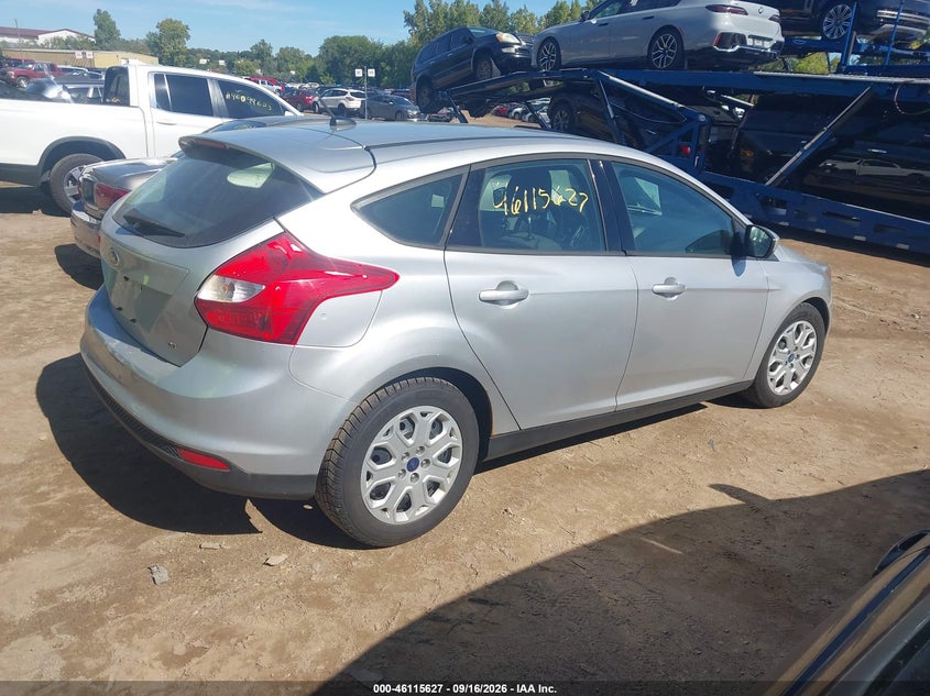 2012 FORD FOCUS auction photo 4