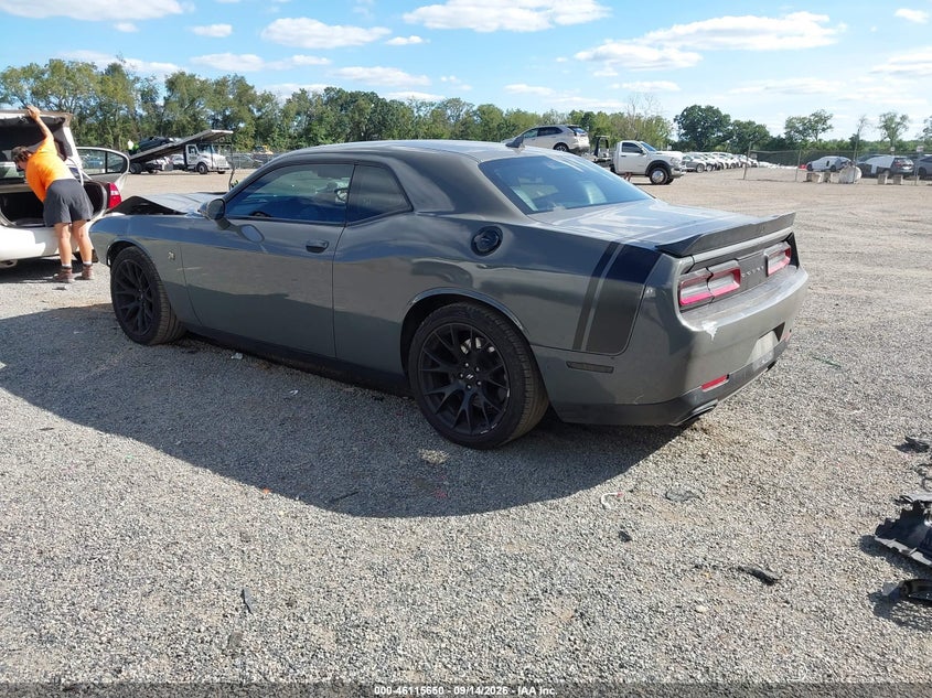 Vin: 2c3cdzfj8hh649014, lot: 46615366, dodge challenger 392 hemi scat pack shaker 20173