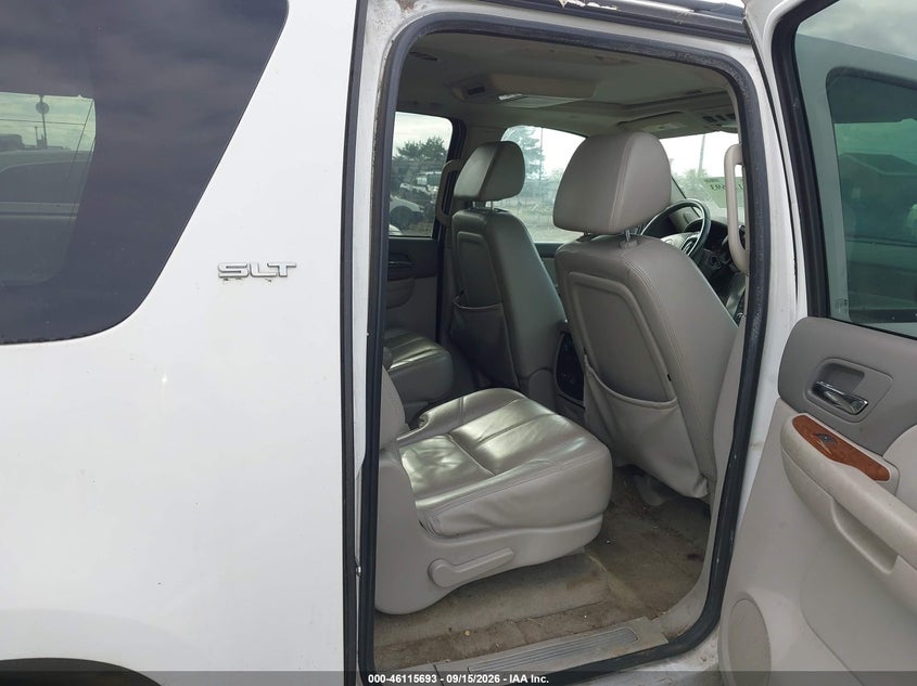 2008 GMC YUKON XL 1500 auction photo 8