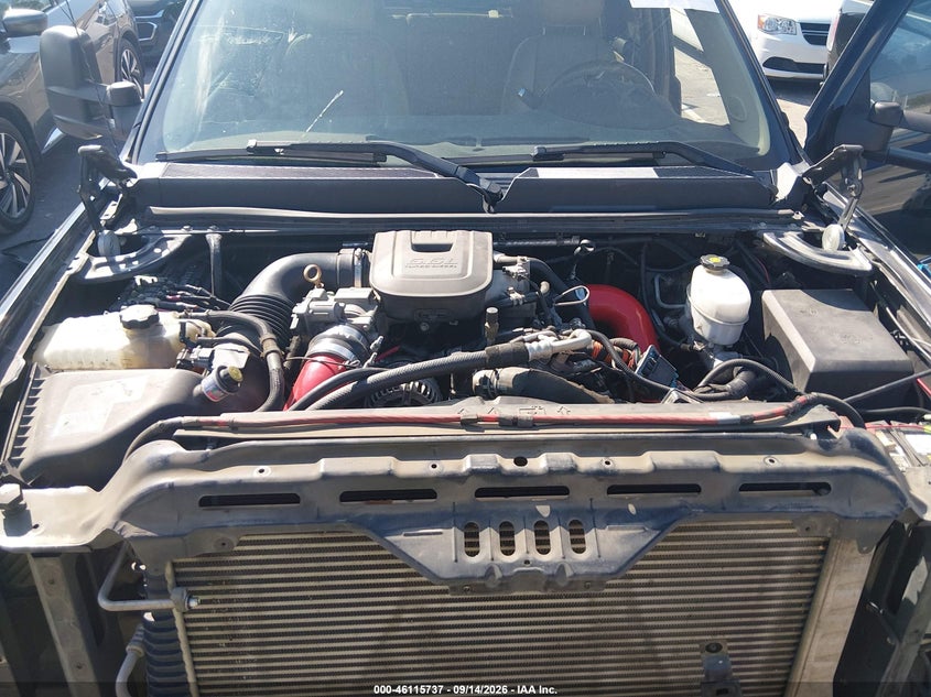 Фото 10 - GMC SIERRA 2500HD