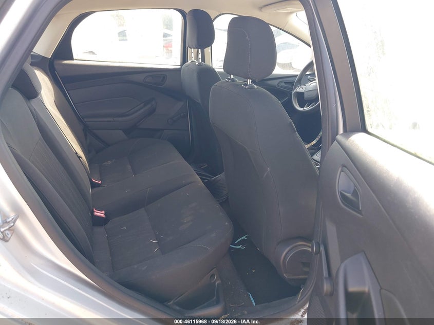 2016 FORD FOCUS auction photo 8