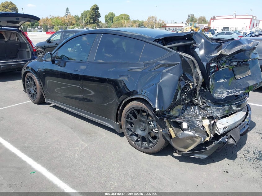 Vin: 7saygaee0nf485227, lot: 46615851, tesla model y long range dual motor all-wheel drive 20223