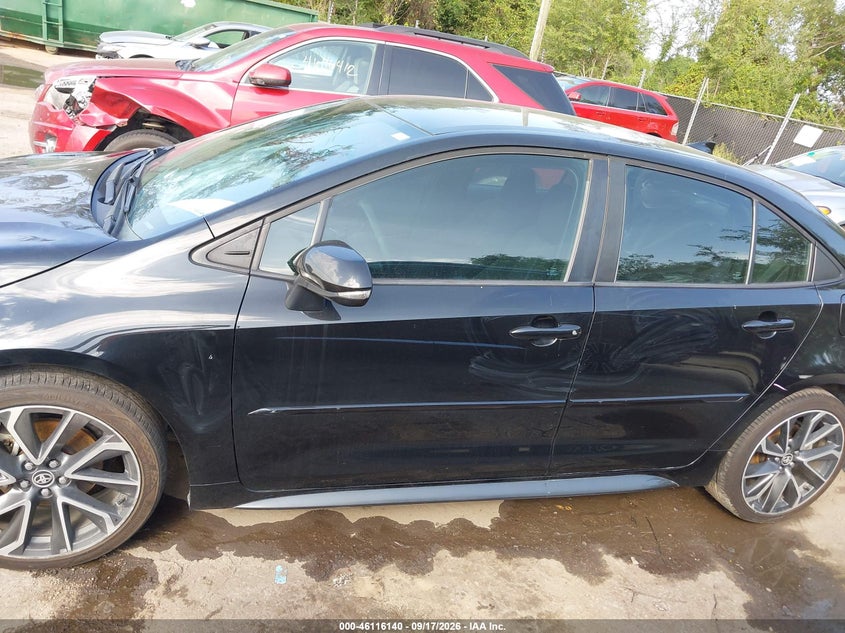 TOYOTA COROLLA - zdjęcie 15