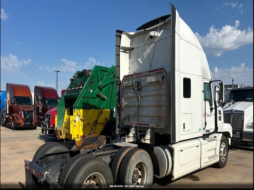 2020 MACK ANTHEM auction photo 4