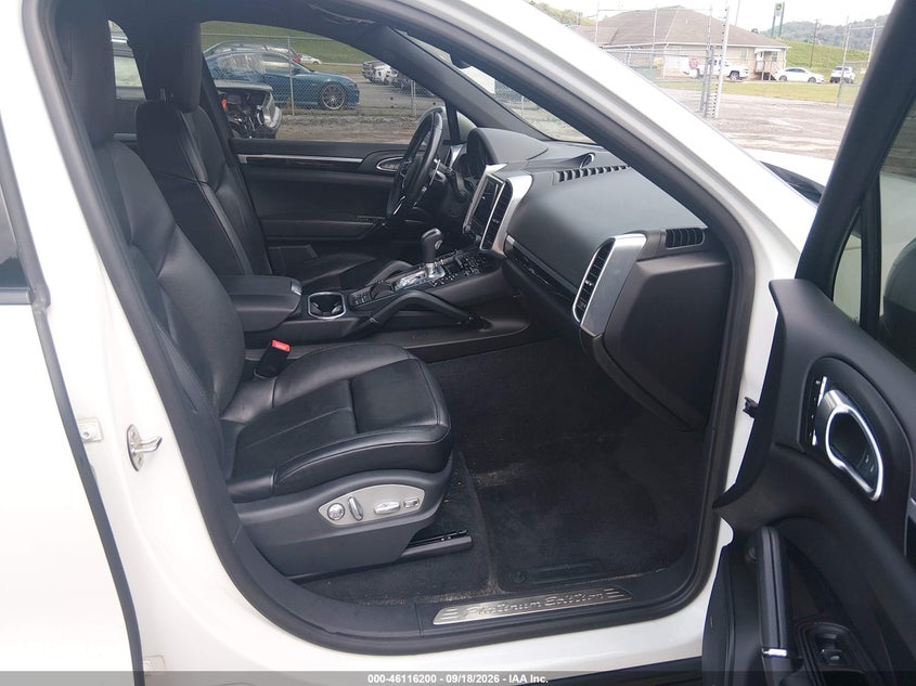 PORSCHE CAYENNE - zdjęcie 5