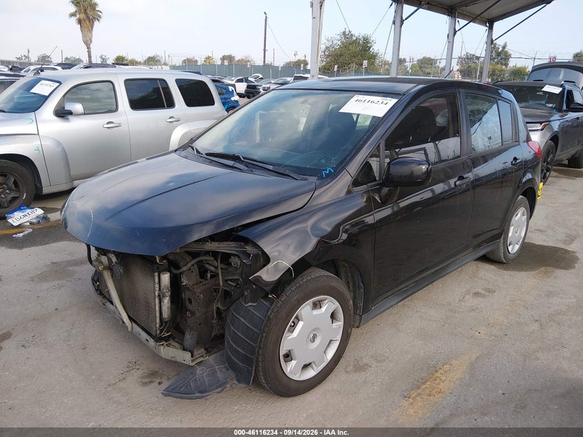 Vin: 3n1bc1cp8bl421326, lot: 46615950, nissan versa 1.8s 20112
