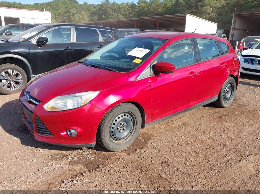 Vin: 1fahp3k23cl303555, lot: 46615991, ford focus se 20122