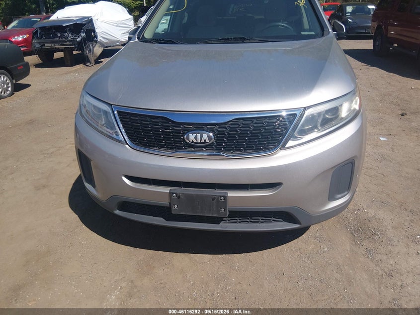 2014 KIA SORENTO auction photo 6