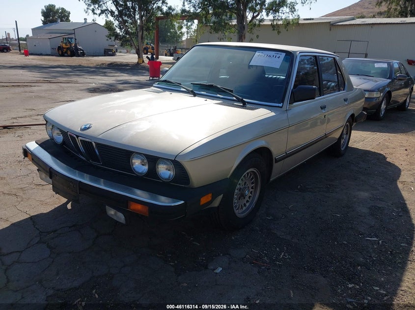 1986 BMW 528 auction photo 2