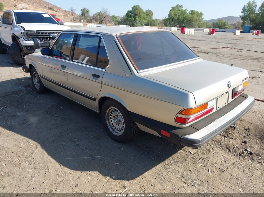1986 BMW 528 auction photo 3