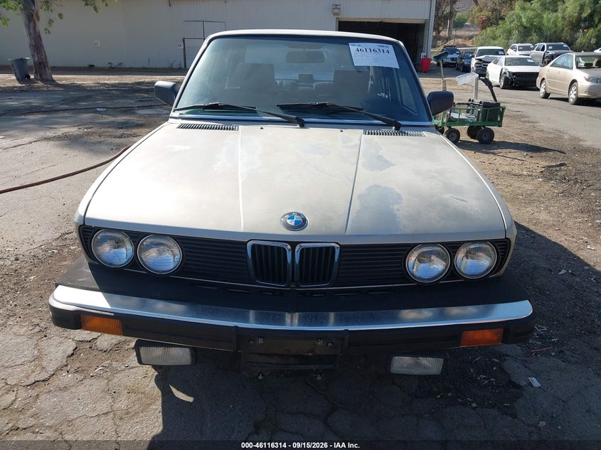 1986 BMW 528 auction photo 6