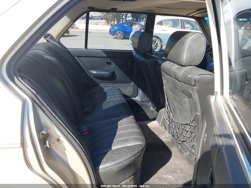 1986 BMW 528 auction photo 8