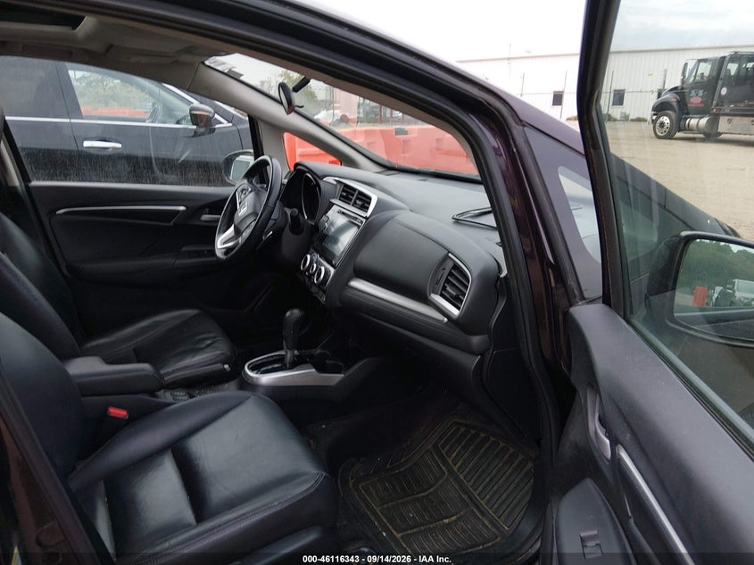 2015 HONDA FIT auction photo 5