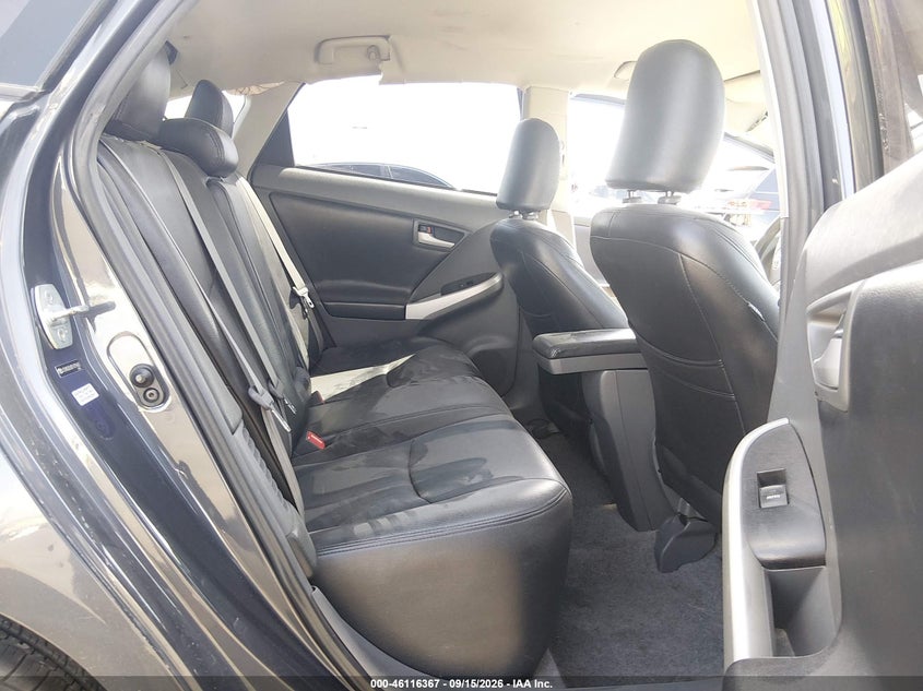 2011 TOYOTA PRIUS auction photo 8