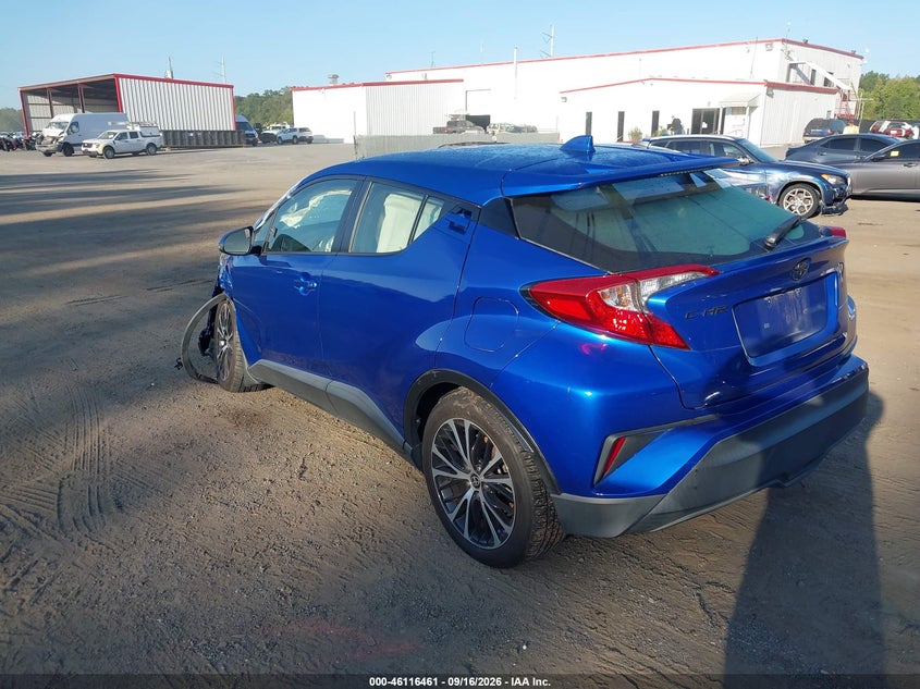 2019 TOYOTA C-HR auction photo 3