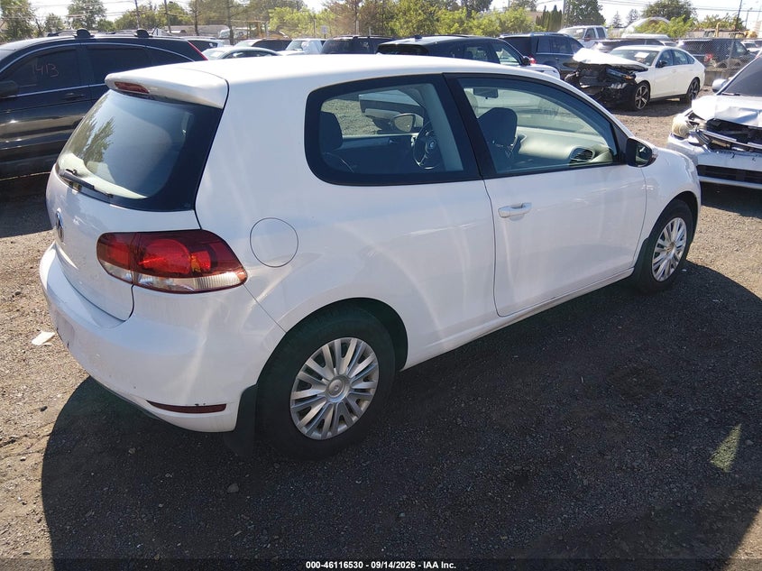 2011 VOLKSWAGEN GOLF auction photo 4