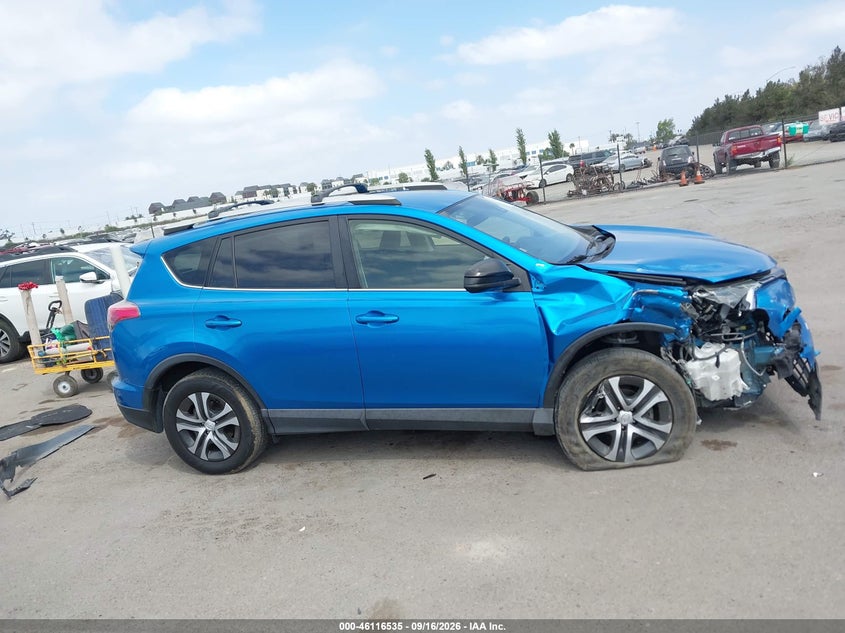 TOYOTA RAV4 - zdjęcie 16