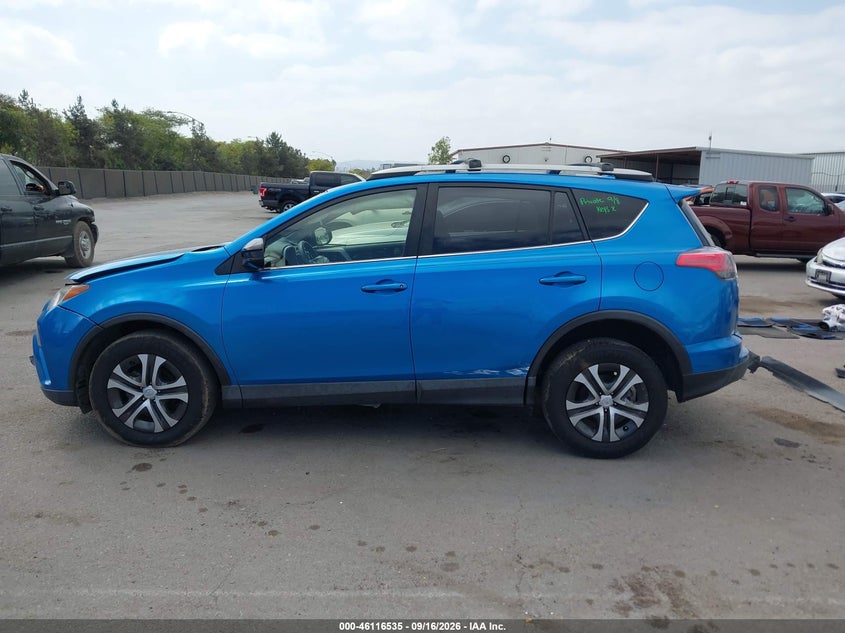 TOYOTA RAV4 - zdjęcie 17