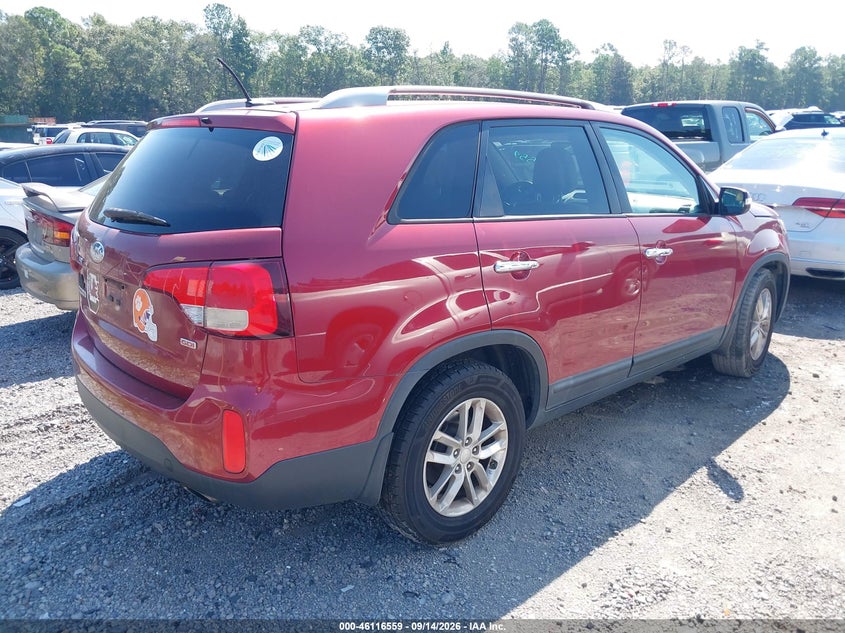 2015 KIA SORENTO auction photo 4