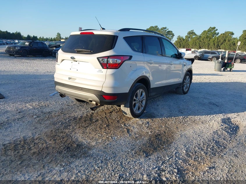Vin: 1fmcu0gd9huc73500, lot: 46616280, ford escape se 20174