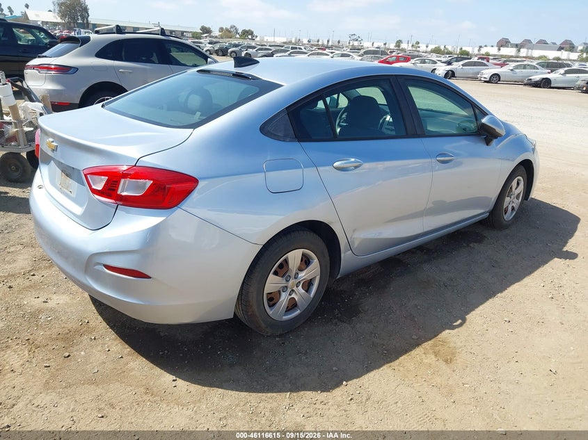 2017 CHEVROLET CRUZE auction photo 4