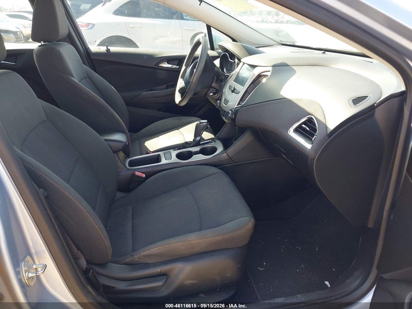 2017 CHEVROLET CRUZE auction photo 5