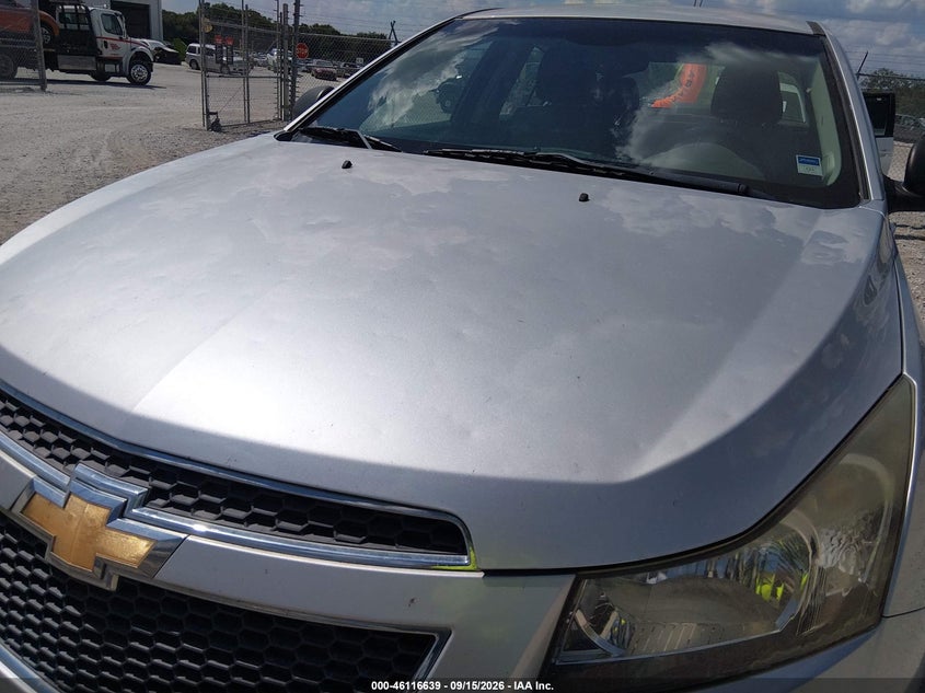 2013 CHEVROLET CRUZE auction photo 6