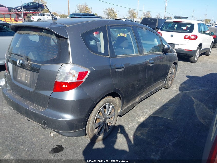 Vin: jhmge8h62dc019594, lot: 46616357, honda fit sport 20134