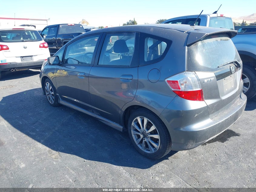 Vin: jhmge8h62dc019594, lot: 46616357, honda fit sport 20133