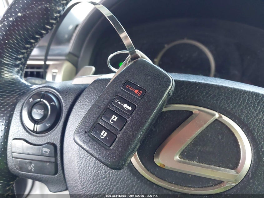 LEXUS IS 200T 2016 VIN JTHBA1D23G5035909