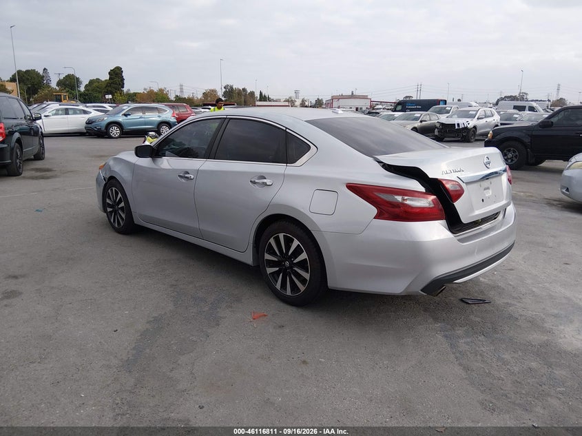 Vin: 1n4al3ap1jc126933, lot: 46616527, nissan altima 2.5 sv 20183