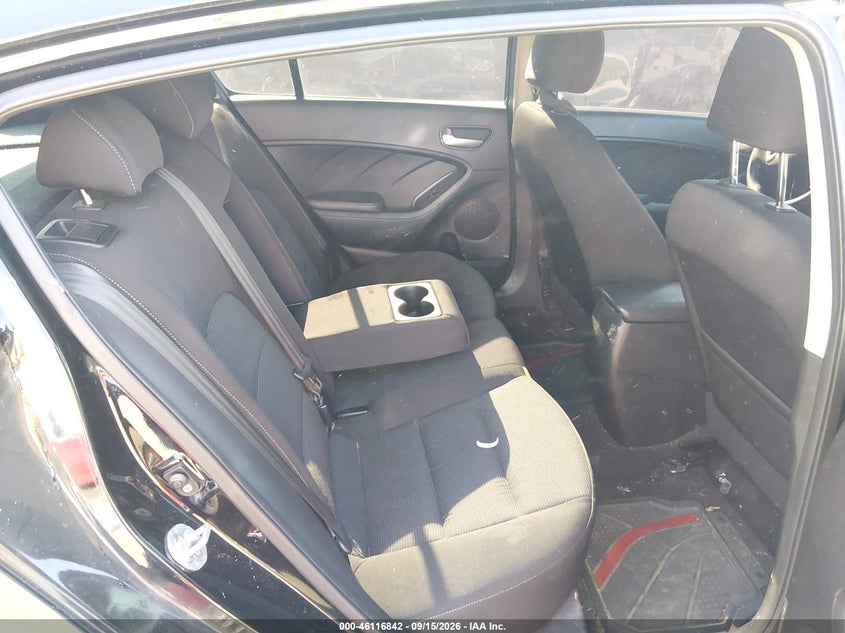 2017 KIA FORTE auction photo 8