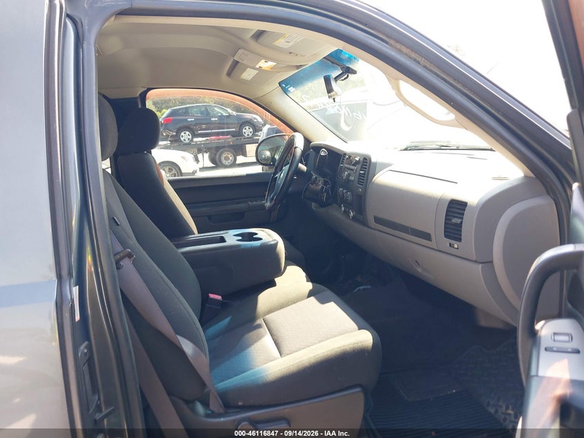 2011 CHEVROLET SILVERADO 1500 auction photo 5