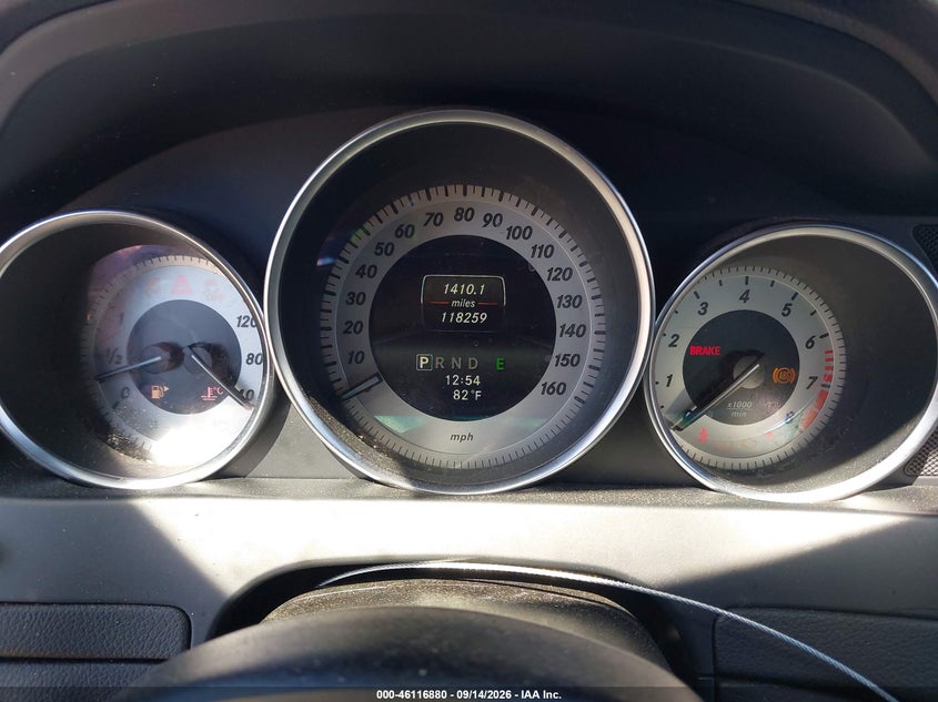 MERCEDES-BENZ C 250 2014 VIN WDDGF4HB4EA945910