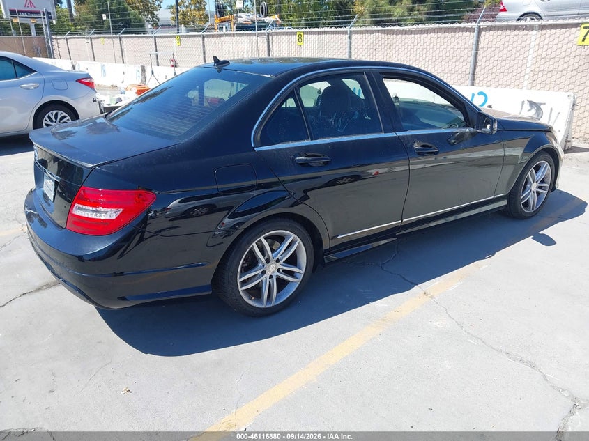 2014 MERCEDES-BENZ C 250 auction photo 4