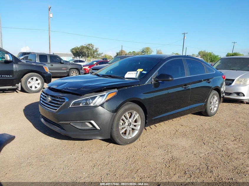 2017 Hyundai Sonata, Обычный износ, IAAI, VIN 5NPE24AF1HH464939 — фото 2