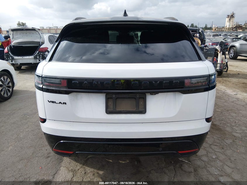 LAND ROVER RANGE ROVER VELAR - zdjęcie 17