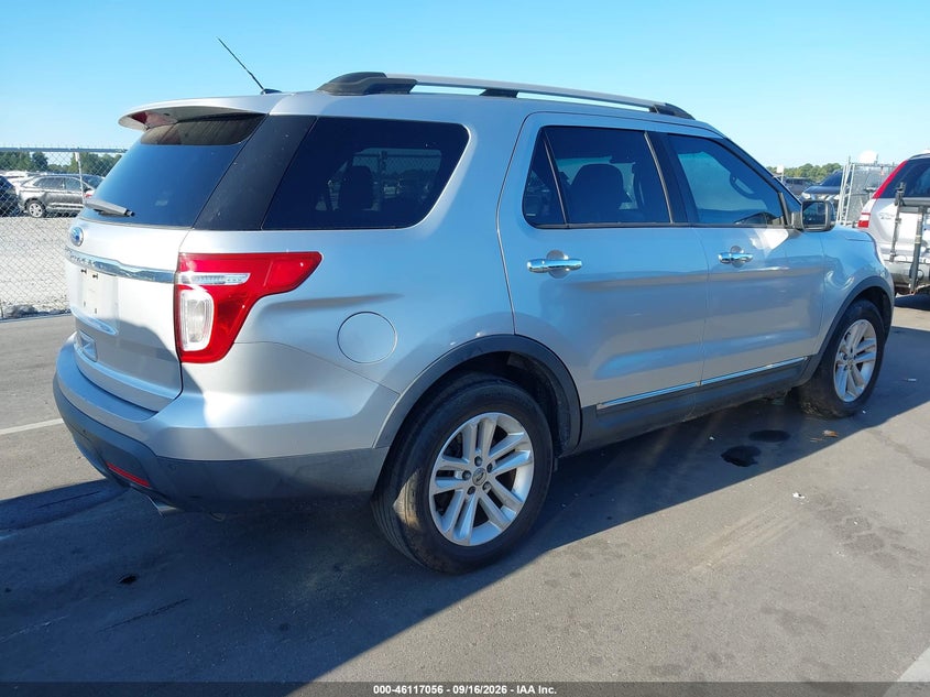 2011 FORD EXPLORER auction photo 4